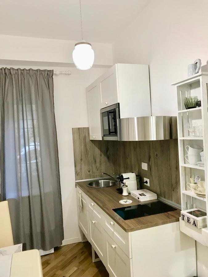 Roxy's In Apartamento